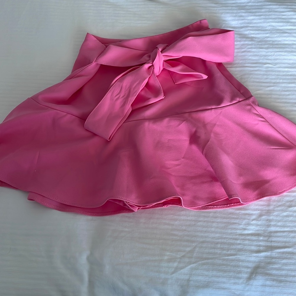 Zara mini skort with bow